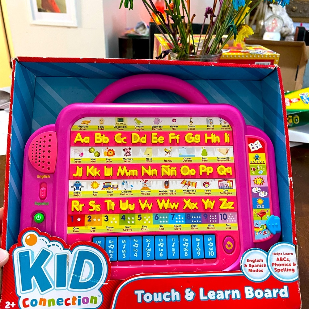 Kid Connection touch and learn board